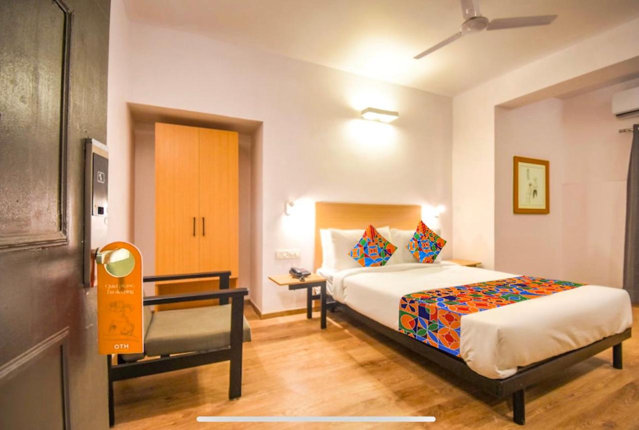 Fabhotel Heera Holiday Inn - Nr Eden Garden Stadium Kolkata Luaran gambar
